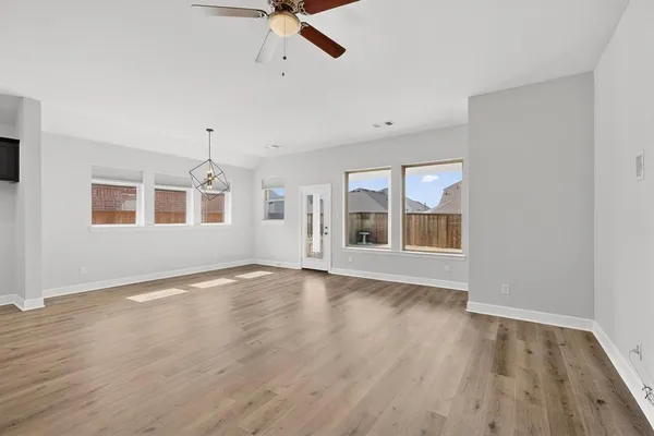 $359,900 | 1805 Arbor Drive, Forney, TX 75126