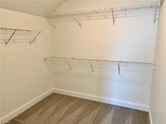 $2,495 | 228 Cabot Drive, Winston-Salem, NC 27103