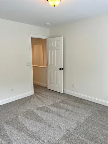 $2,495 | 228 Cabot Drive, Winston-Salem, NC 27103