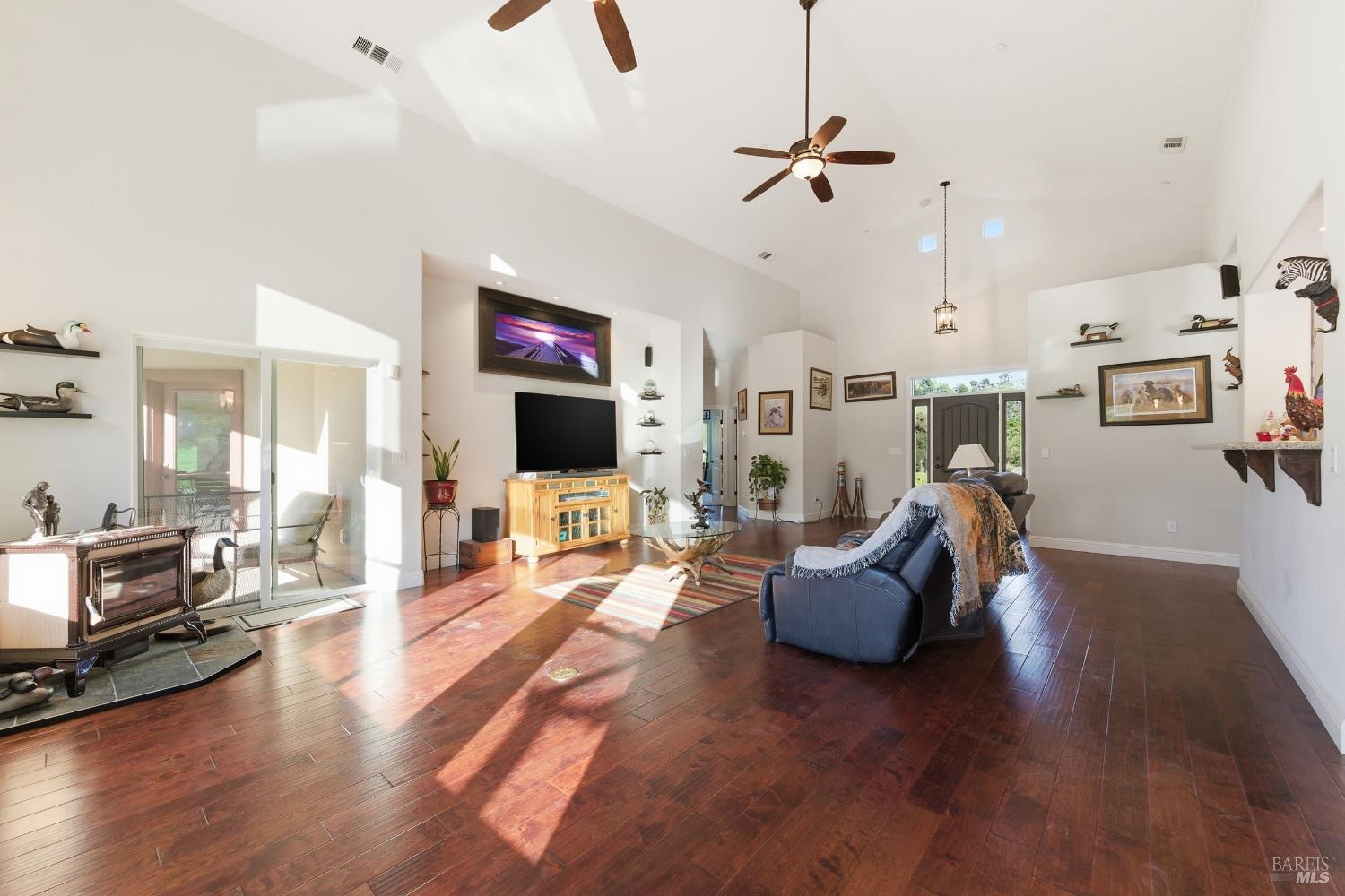 7561 Pleasants Valley Road Vacaville, CA 95688 - Photo 4 of 49