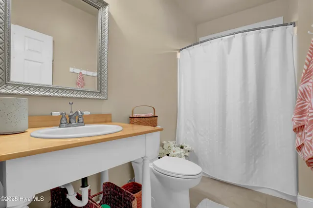 $305,000 | 5377 Highway 41, Wallace, NC 28466