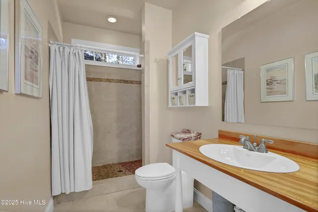 $305,000 | 5377 Highway 41, Wallace, NC 28466