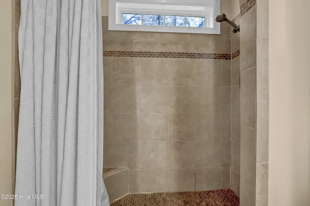 $305,000 | 5377 Highway 41, Wallace, NC 28466