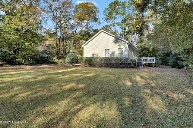 $305,000 | 5377 Highway 41, Wallace, NC 28466