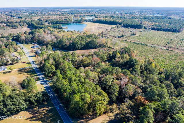 $305,000 | 5377 Highway 41, Wallace, NC 28466