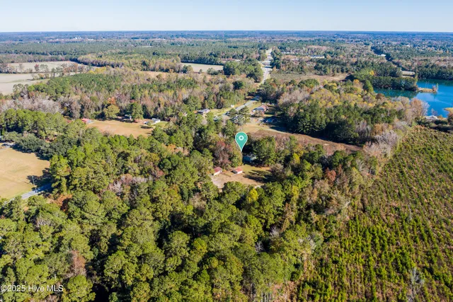 $305,000 | 5377 Highway 41, Wallace, NC 28466