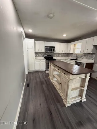 $399,900 | 7769 Maida Vale Circle, Powell, TN 37849