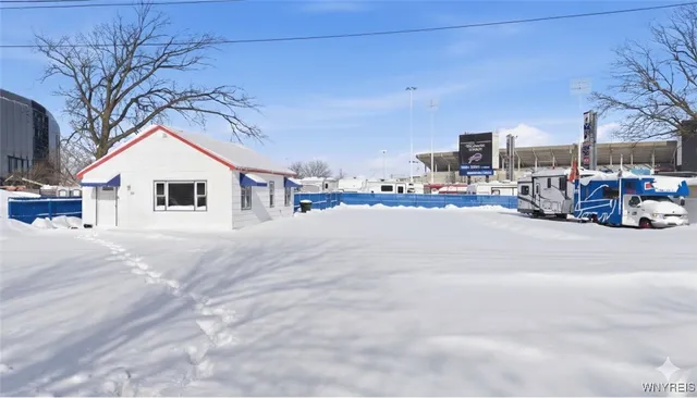 $699,900 | 60 Fay Street, Orchard Park, NY 14127