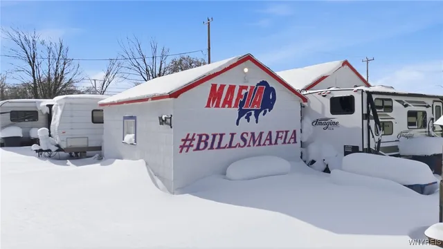 $699,900 | 60 Fay Street, Orchard Park, NY 14127