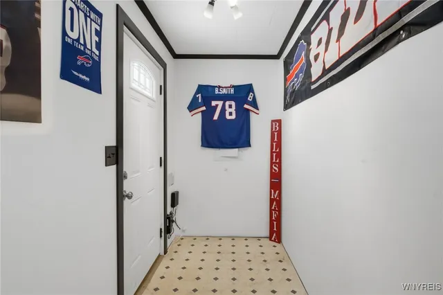 $699,900 | 60 Fay Street, Orchard Park, NY 14127