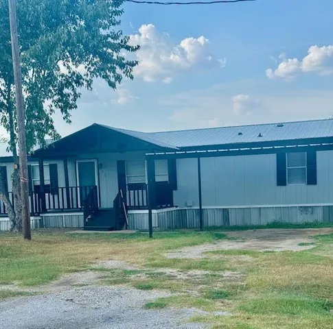 $2,000 | 145 Clayton Road, Azle, TX 76020