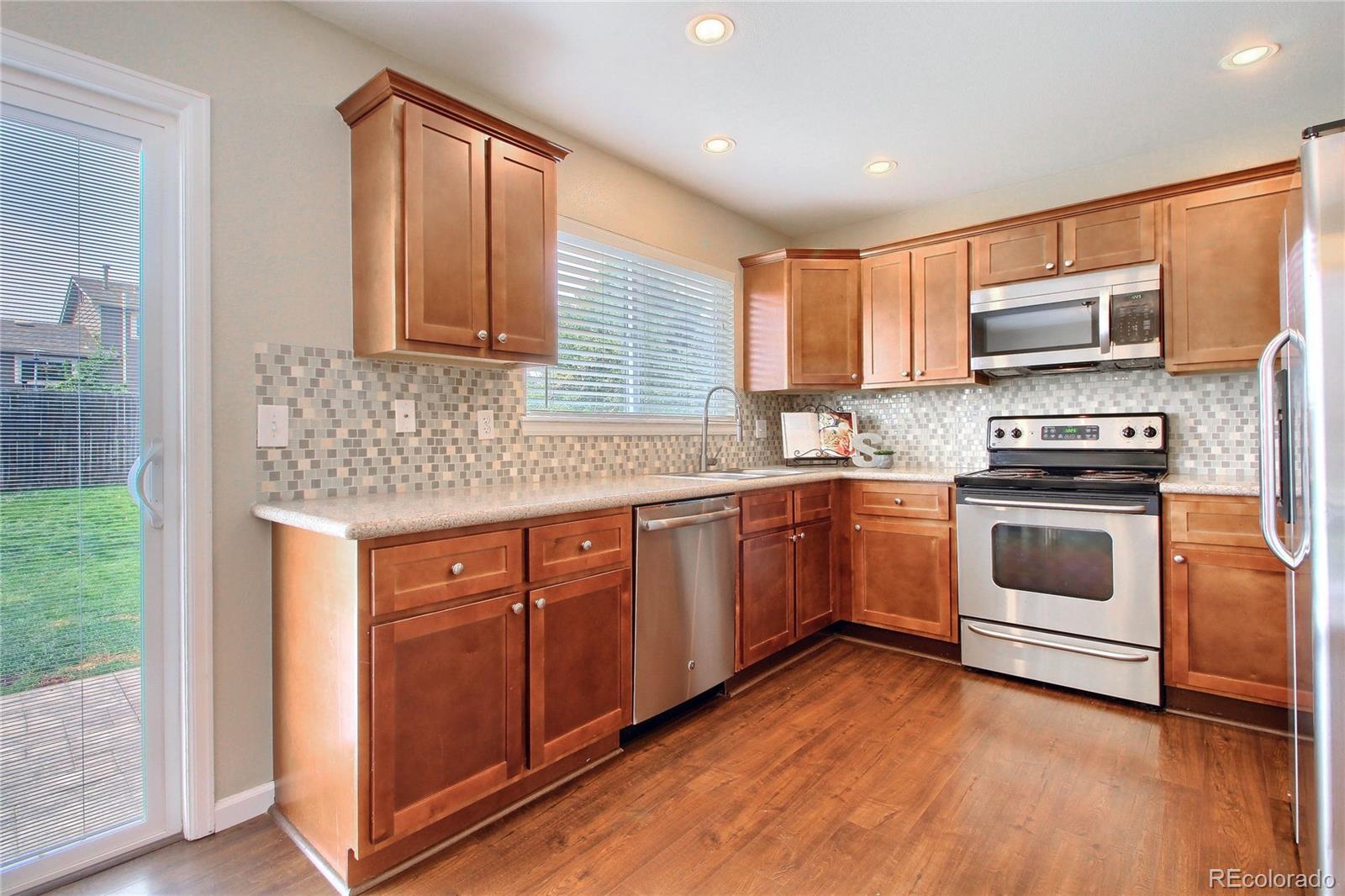 694 Ridgeglen Way Highlands Ranch, CO 80126 - Photo 13 of 28 Gallery Image 13