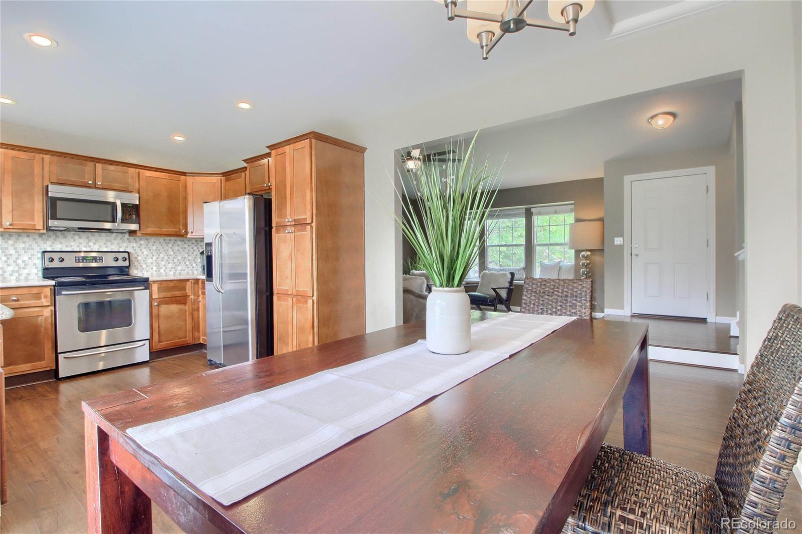 694 Ridgeglen Way Highlands Ranch, CO 80126 - Photo 16 of 28 Gallery Image 16