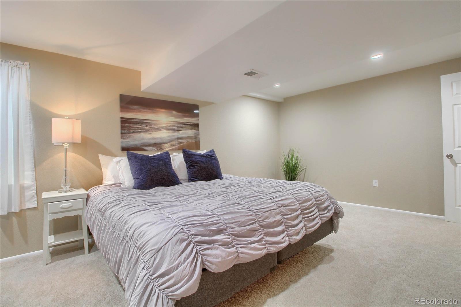 694 Ridgeglen Way Highlands Ranch, CO 80126 - Photo 24 of 28 Gallery Image 24