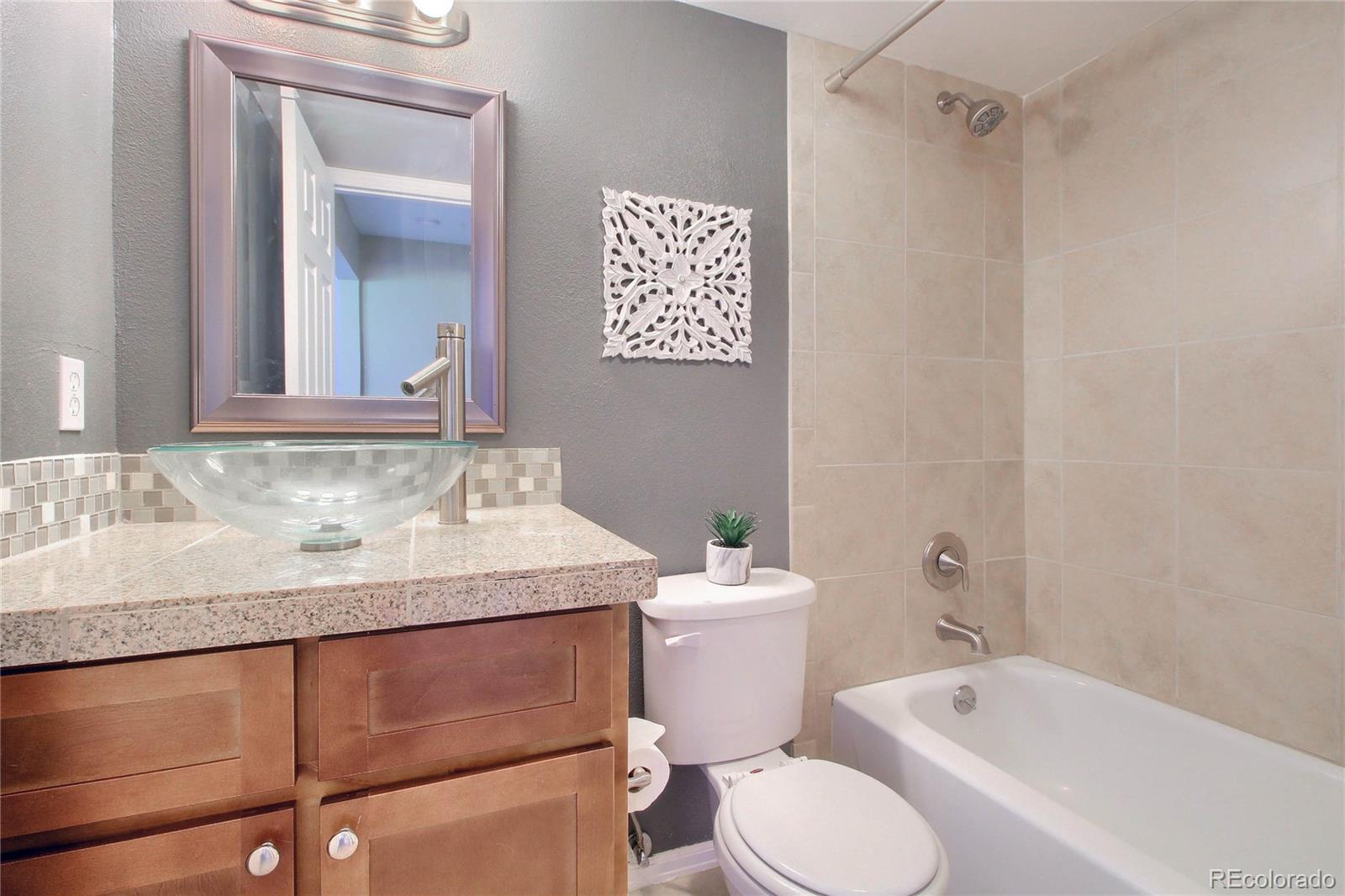 694 Ridgeglen Way Highlands Ranch, CO 80126 - Photo 25 of 28 Gallery Image 25