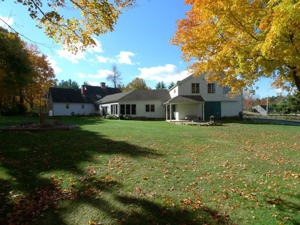 15 Stumpfield Road Kensington, NH 03833 - Photo 3 of 40