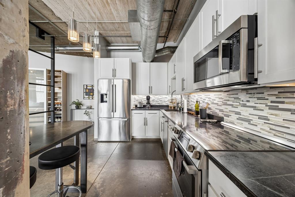1122 Jackson Street, Unit 606 Dallas, TX 75202 - Photo 17 of 33