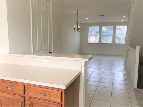 $2,650 | 810 Marina Del Ray Lane, Unit 7, West Palm Beach, FL 33401