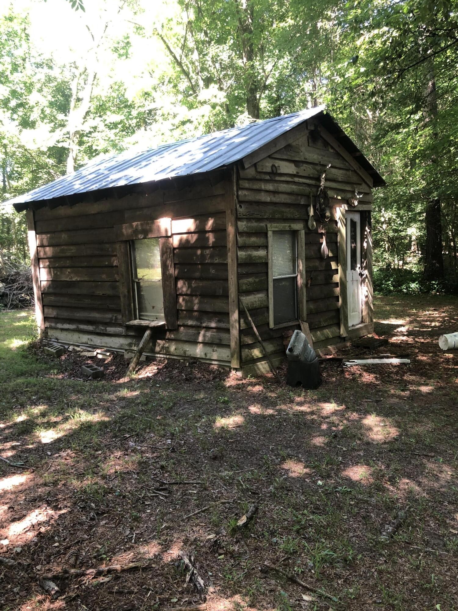 139 Ridge Road Old Fort, TN 37362 - Photo 6 of 26 Gallery Image 6