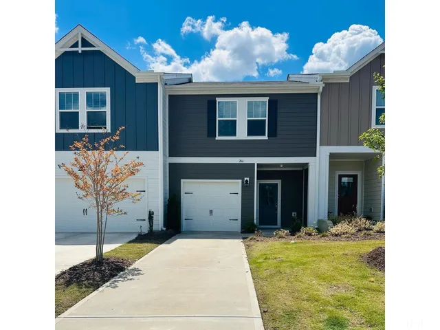 $1,699 | 266 Brook Farm Lane, Fuquay-Varina, NC 27526