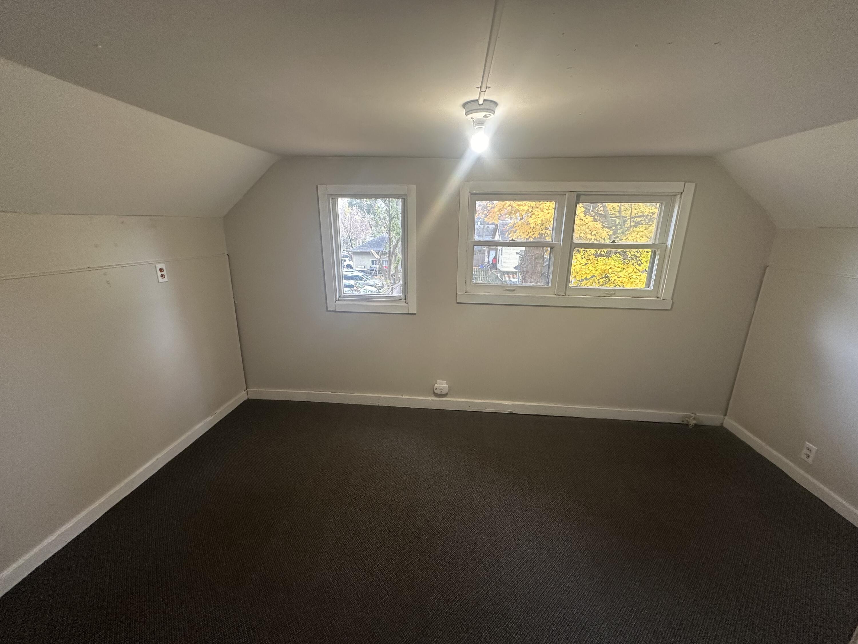 415 Ranney Street Kalamazoo, MI 49001 - Photo 13 of 18 Photo Nov 01 2024, 12 06 42 PM