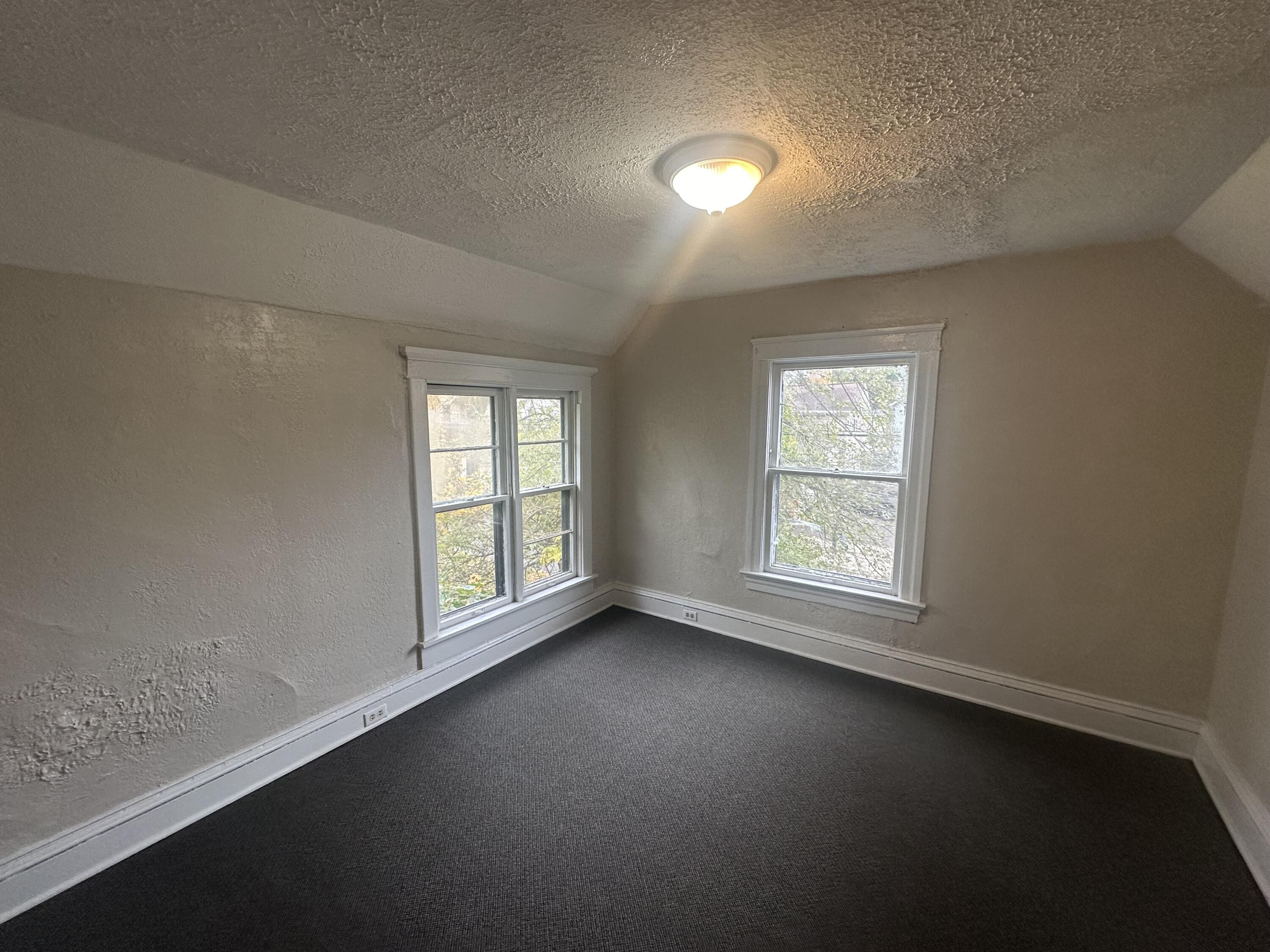 415 Ranney Street Kalamazoo, MI 49001 - Photo 10 of 18 Photo Nov 01 2024, 12 06 09 PM