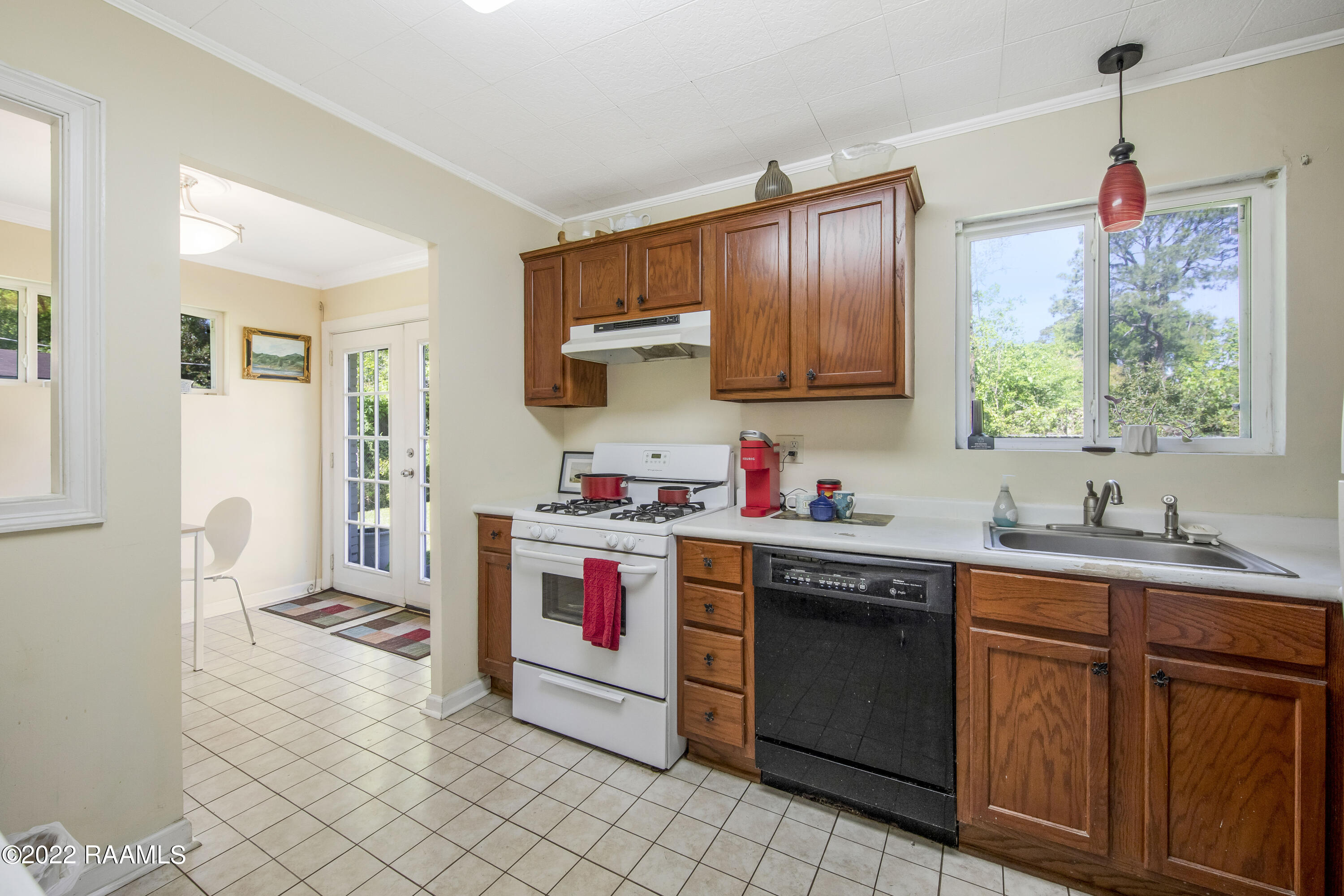 304 Normandy Road Lafayette, LA 70503 - Photo 8 of 16 Gallery Image 8