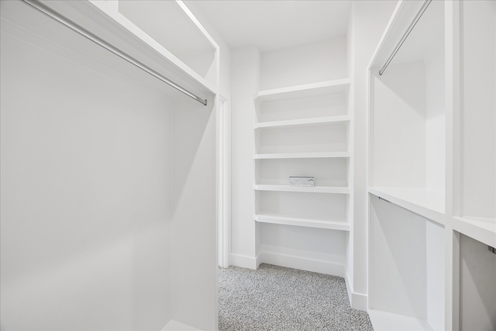 1830 West Tidwell Road Houston, TX 77091 - Photo 31 of 46 Photos are of the model home within the community * not of actual home*