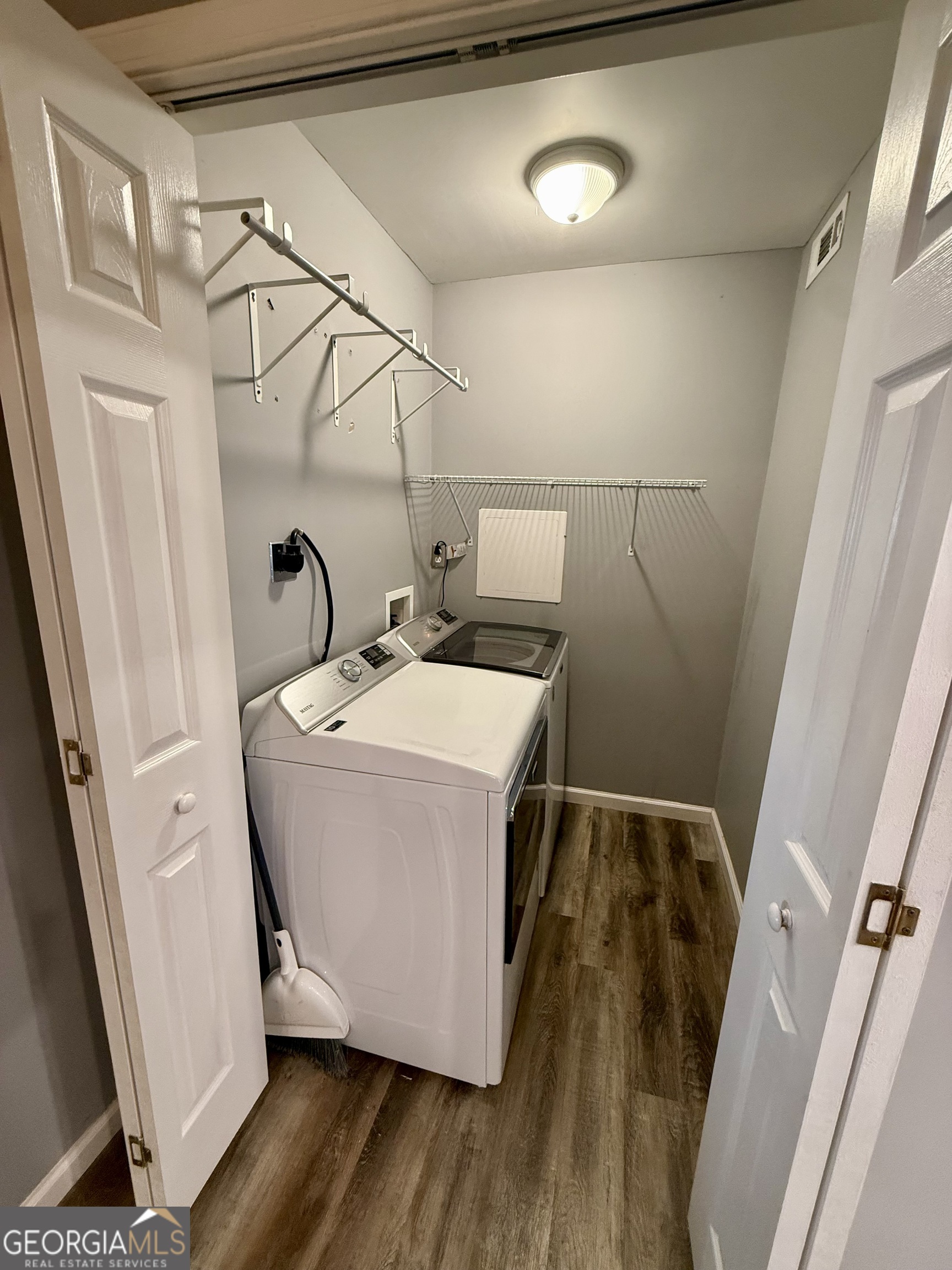 41 6th Street Trion, GA 30753 - Photo 40 of 60 a utility room with dryer and washer