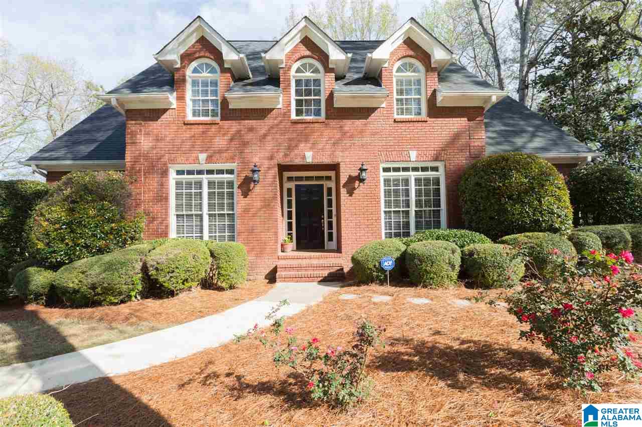 1009 Oak Tree Road Birmingham, AL 35244 - Photo 2 of 50