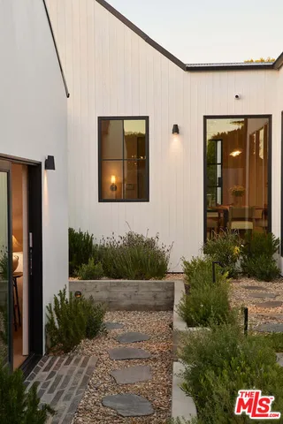 $3,795,000 | 7841 Stewart Avenue, Los Angeles, CA 90045