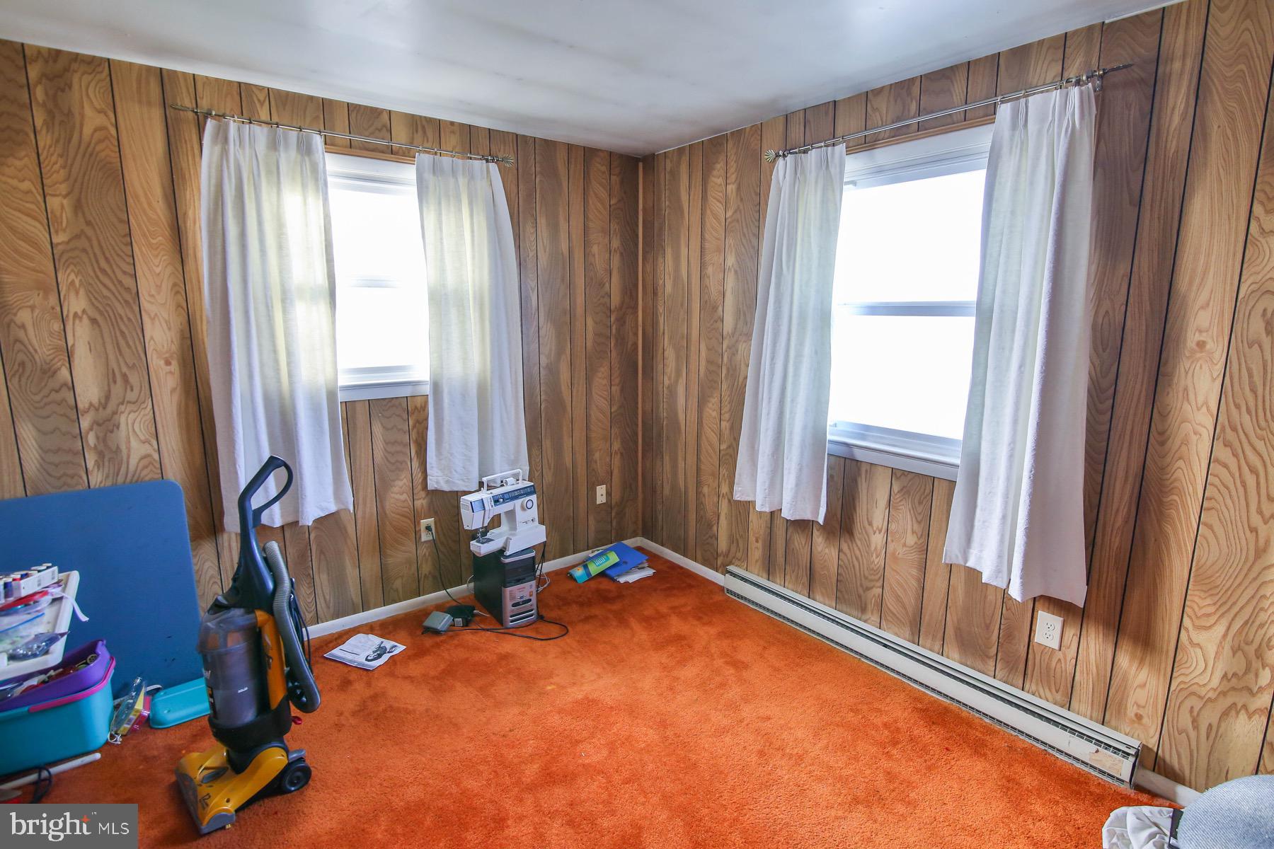 2004 Corning Road Palm, PA 18070 - Photo 10 of 14 Gallery Image 10