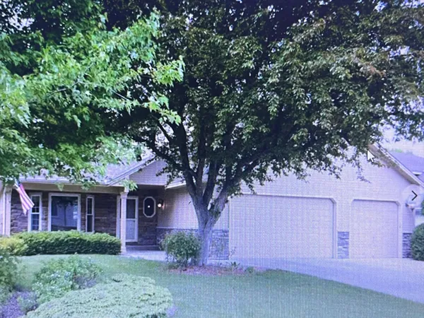 $470,000 | 9023 Nantwick Ridge, Brooklyn Park, MN 55443