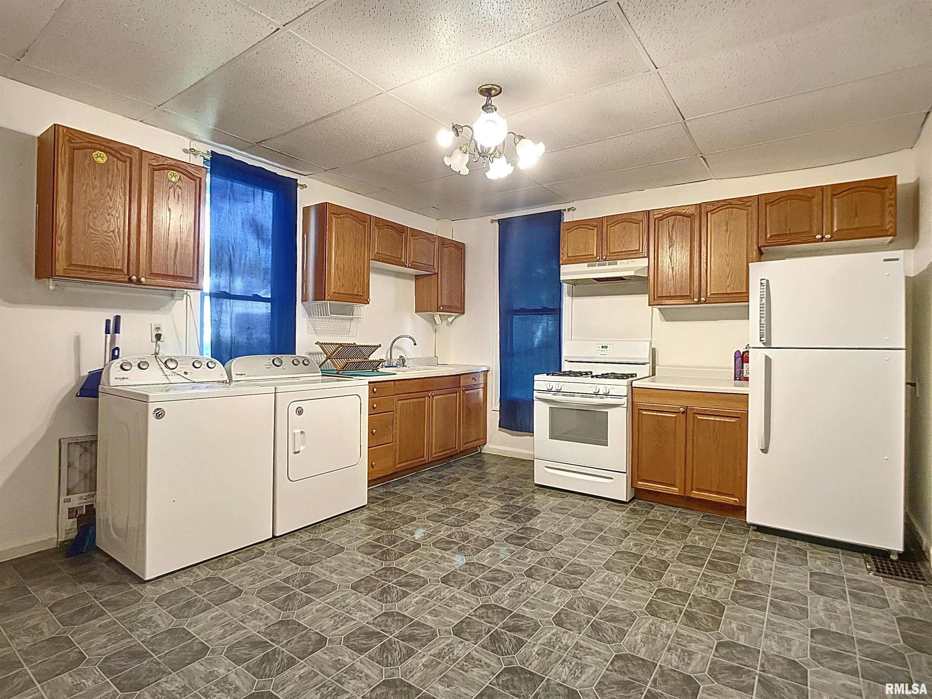 3110 Telegraph Road Davenport, IA 52804 - Photo 13 of 26 Gallery Image 13