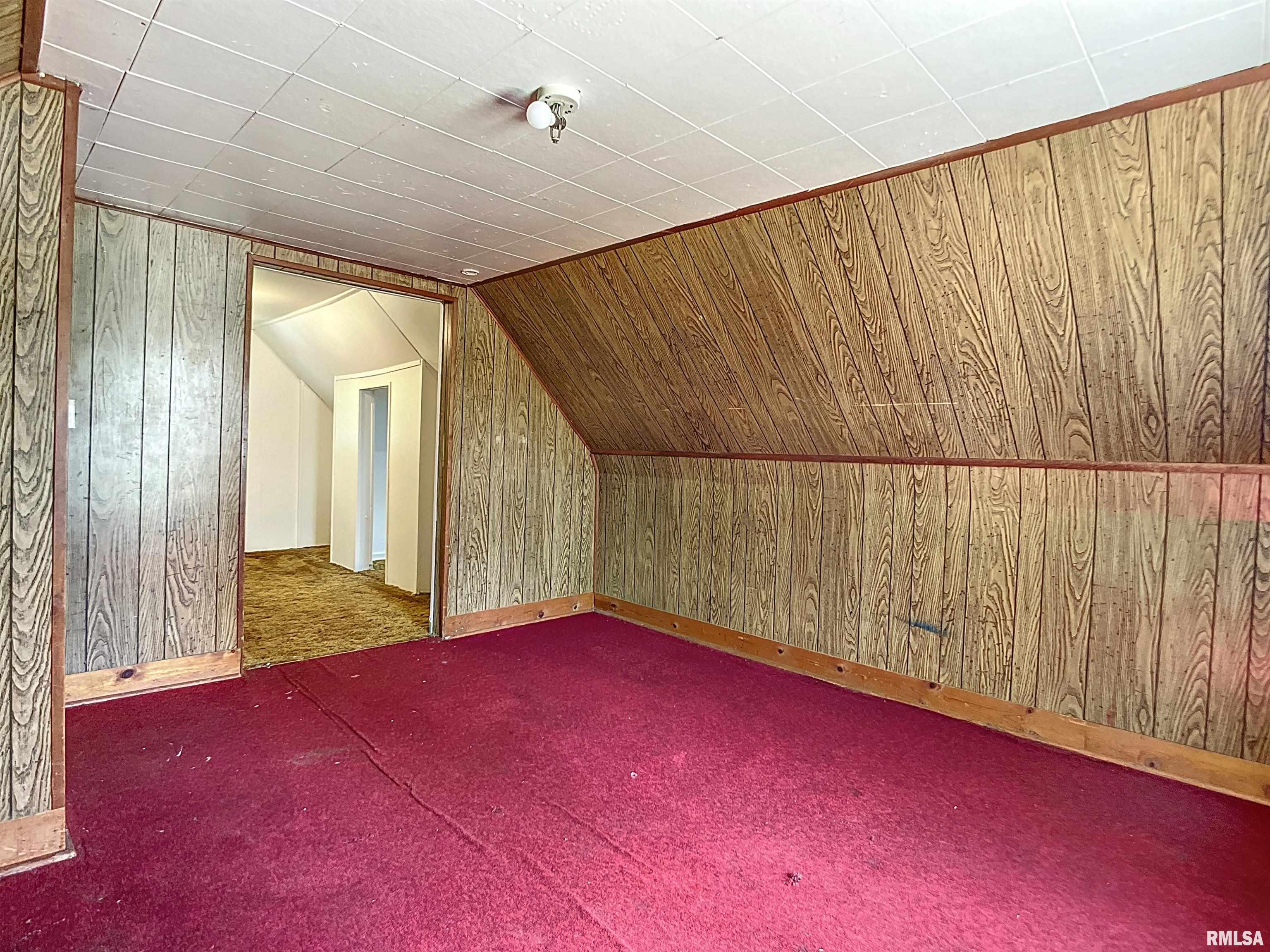 3110 Telegraph Road Davenport, IA 52804 - Photo 18 of 26 Gallery Image 18