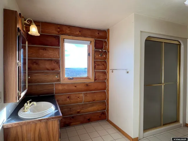 $650,000 | 5 Black Bear Road, Pinedale, WY 82941