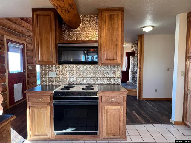 $650,000 | 5 Black Bear Road, Pinedale, WY 82941