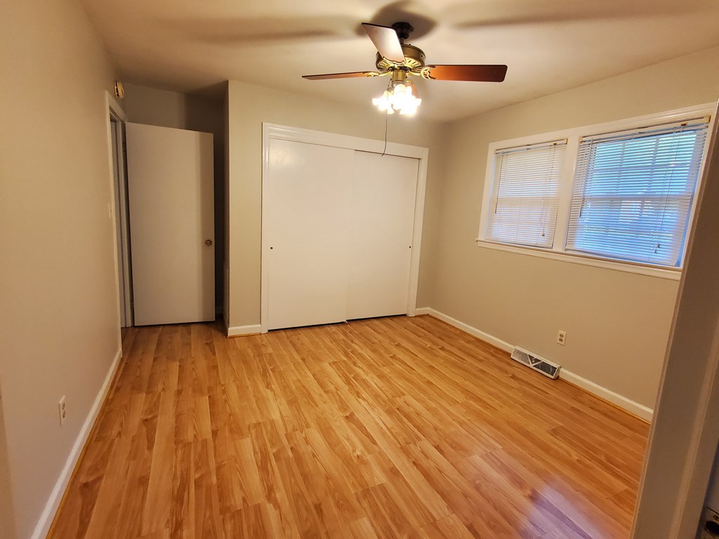 101 Susan Avenue Honea Path, SC 29654 - Photo 9 of 25 Master Bedroom