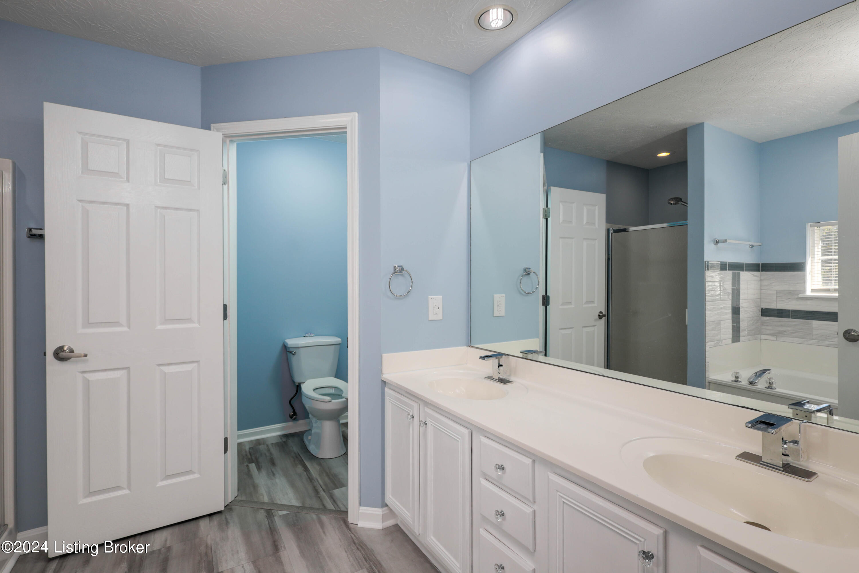 8000 Adams Run Road Louisville, KY 40228 - Photo 21 of 37 Photo29