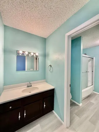 $1,750 | 3416 Sunrise Villas Court North, Tampa, FL 33614