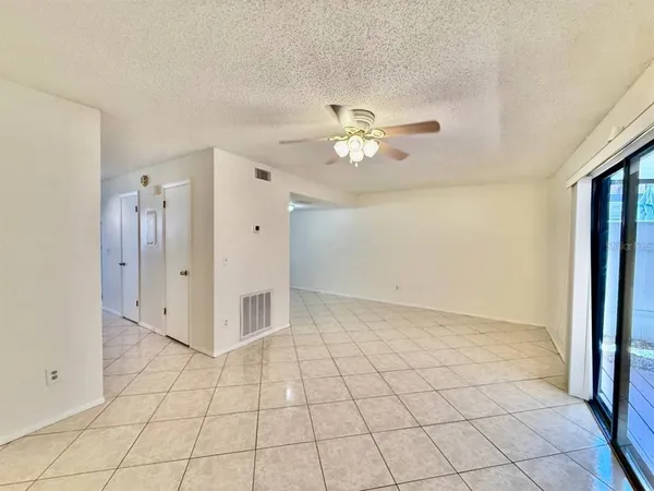 $1,750 | 3416 Sunrise Villas Court North, Tampa, FL 33614