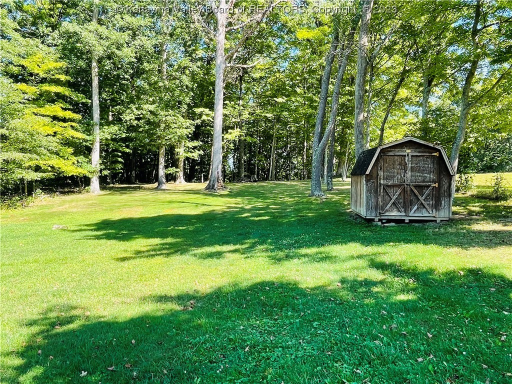 5910 Ripley Road Point Pleasant, WV 25550 - Photo 4 of 45 Gallery Image 4