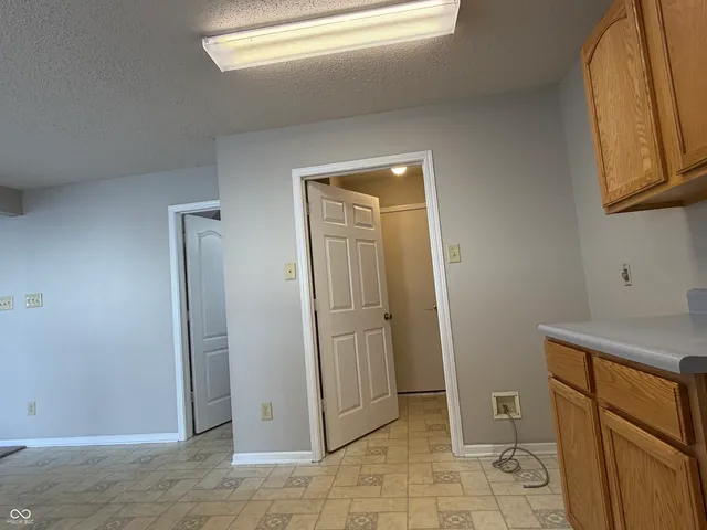 $280,000 | 9218 West Swimming Hole Lane, Pendleton, IN 46064