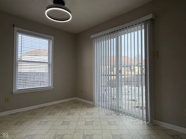 $280,000 | 9218 West Swimming Hole Lane, Pendleton, IN 46064