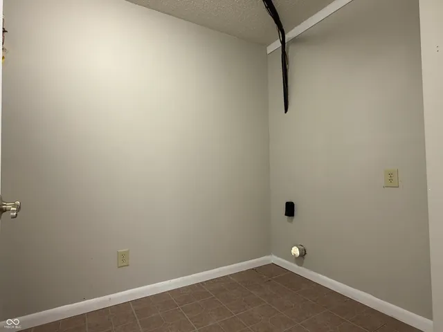 $280,000 | 9218 West Swimming Hole Lane, Pendleton, IN 46064