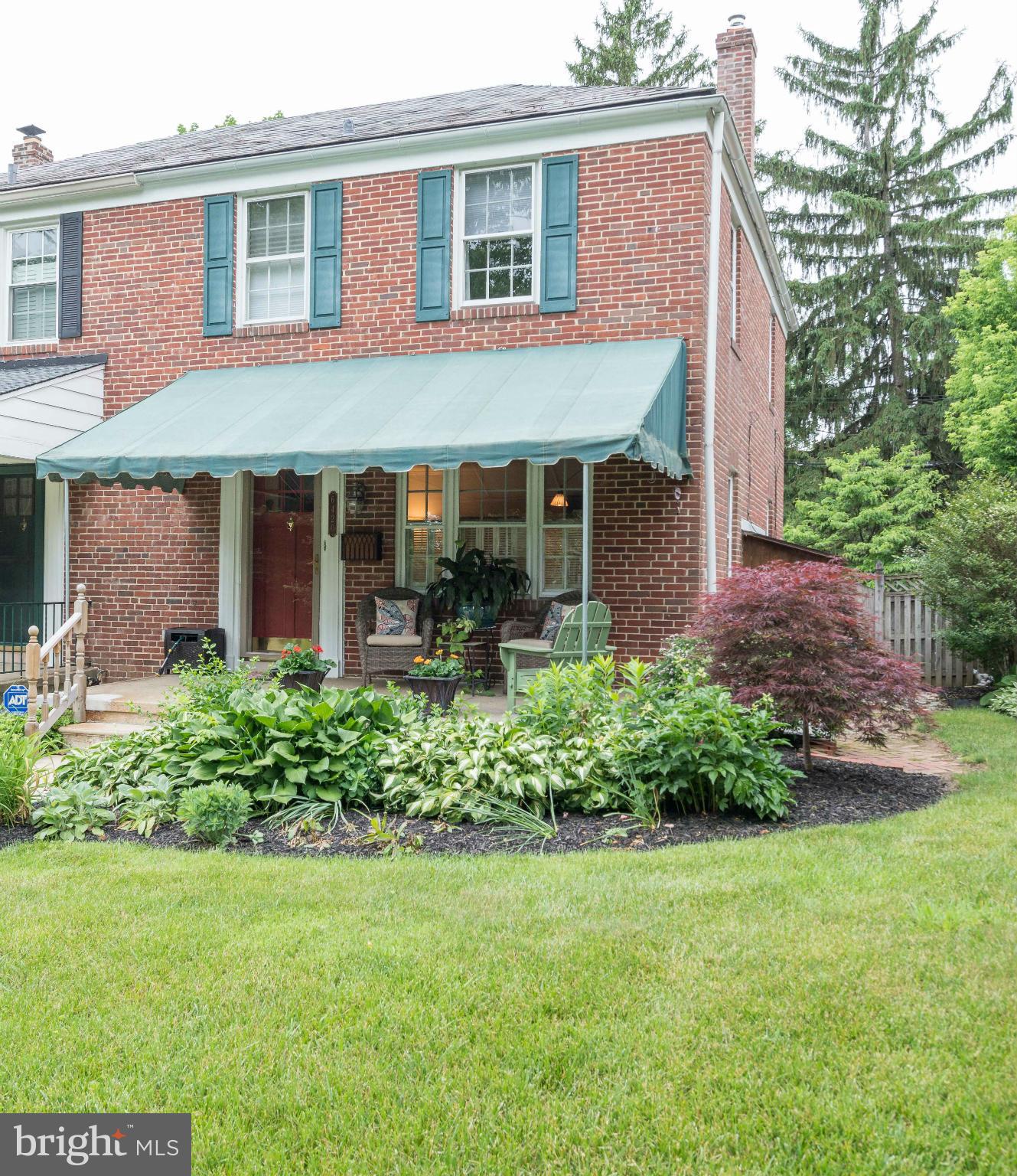 6420 Pinehurst Road Baltimore, MD 21212 - Photo 1 of 30 a front view of a house with garden