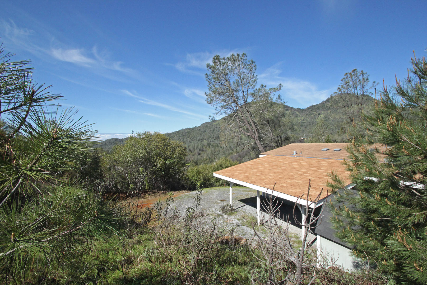 22183 Sunshine Way Redding, CA 96003 - Photo 15 of 28 mountain views