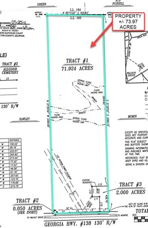 a white bench sitting in a white bench
