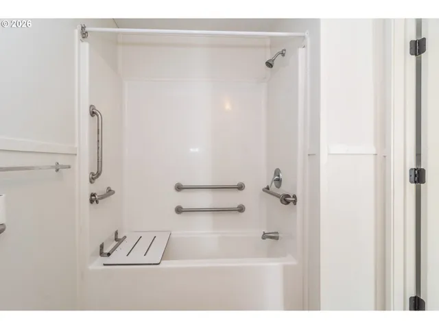 $46,000 | 5000 Northeast Stephens Street, Unit 27, Roseburg, OR 97470