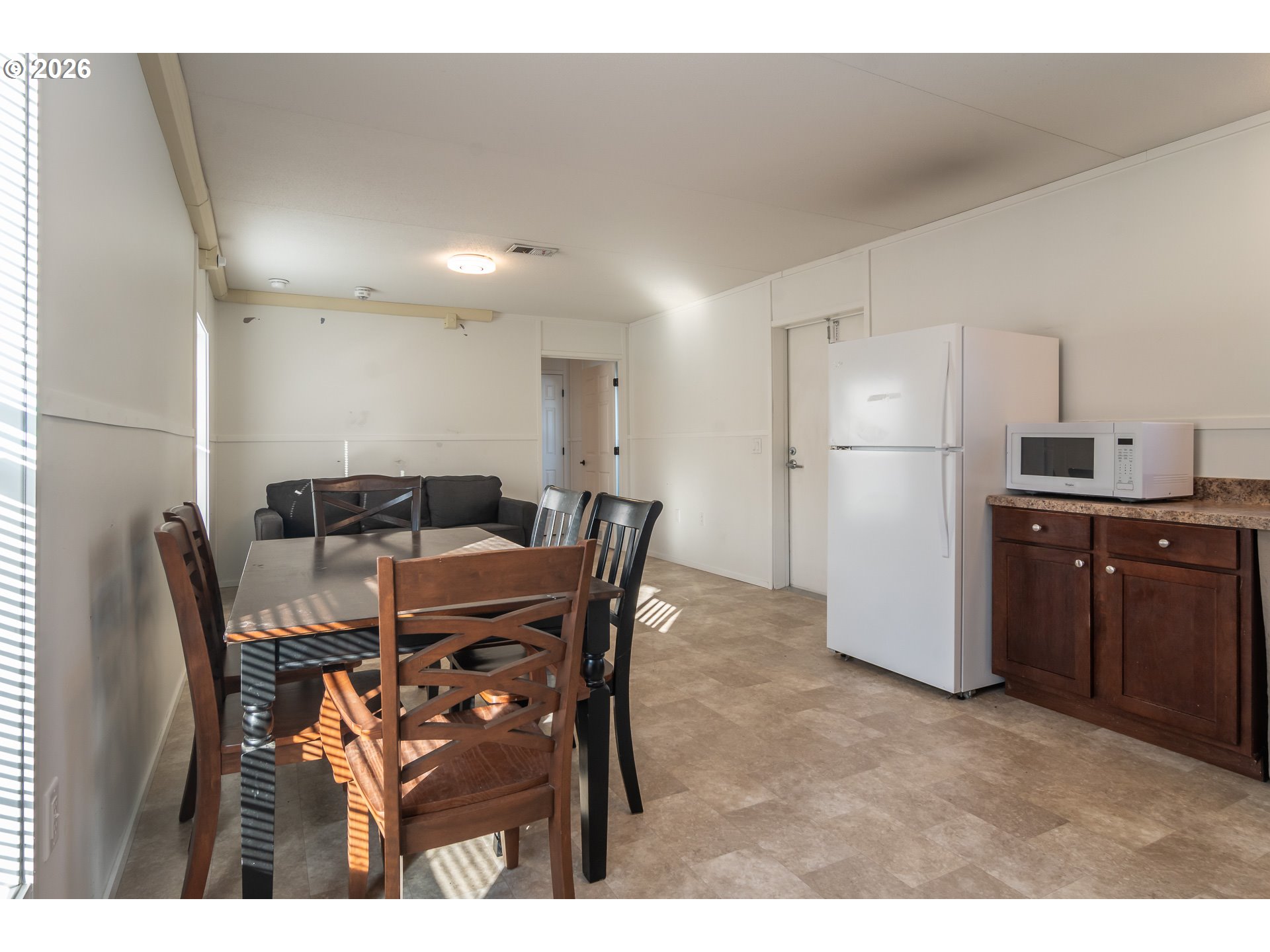 5000 Northeast Stephens Street, Unit 27 Roseburg, OR 97470 - Photo 18 of 24 a view of a dining room with furniture